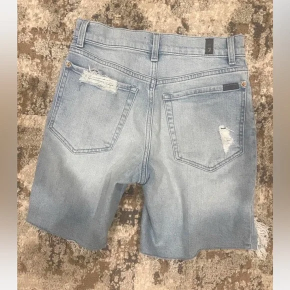 7 For All Mankind Light Blue Denim Shorts - Picture 2 of 3